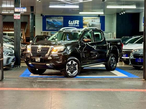 NISSAN FRONTIER 2.3 16V TURBO DIESEL PLATINUM CD 4X4 AUTOMÁTICO NISSAN FRONTIER 2.3 16V TURBO DIESEL PLATINUM CD 4X4 AUTOMÁTICO